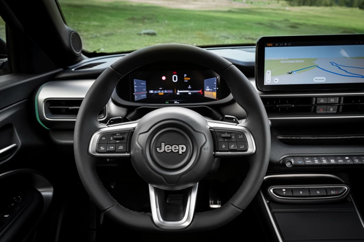 Jeep Avenger: Já está na região e os alarmes são acesos no segmento B-SUV 4 Cluster de vingador de jipe