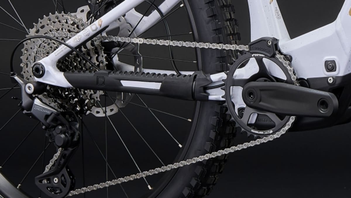 Commençal Meta HT Power 24: The Mountain Electric Bicycle for Children 4 META HT POWER 24 00007