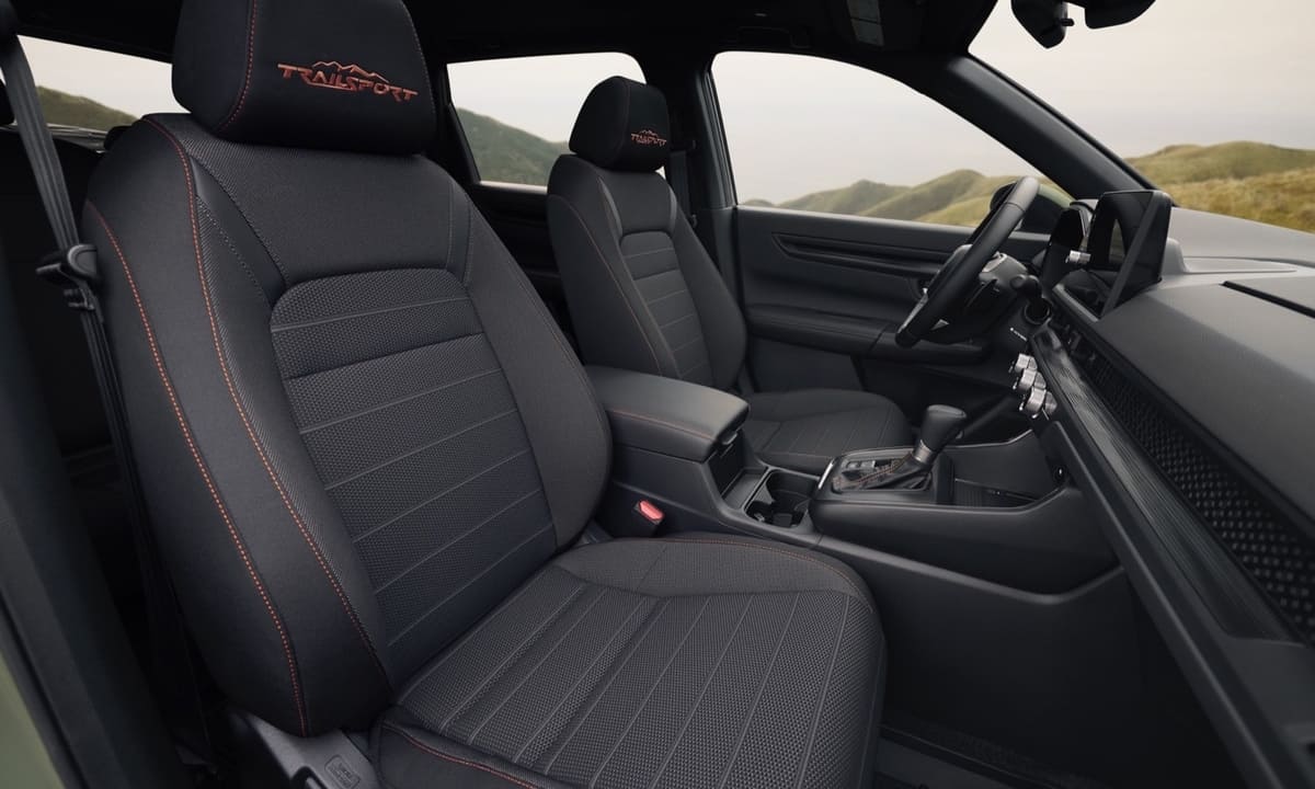 Honda CR-V Hybrid Trailsport 2026: O SUV híbrido que ousa sujar as rodas 6 Interior do Hybrid Trailsport 2026 Honda CR-V